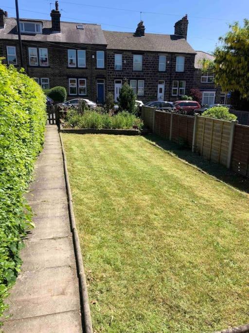 Fantastic Fresh Home In The Heart Of Horsforth Exterior photo